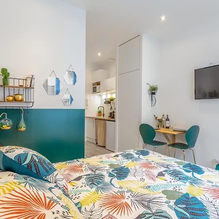 Apartment Les Cocons Emeraude Et Fleuri Lyon